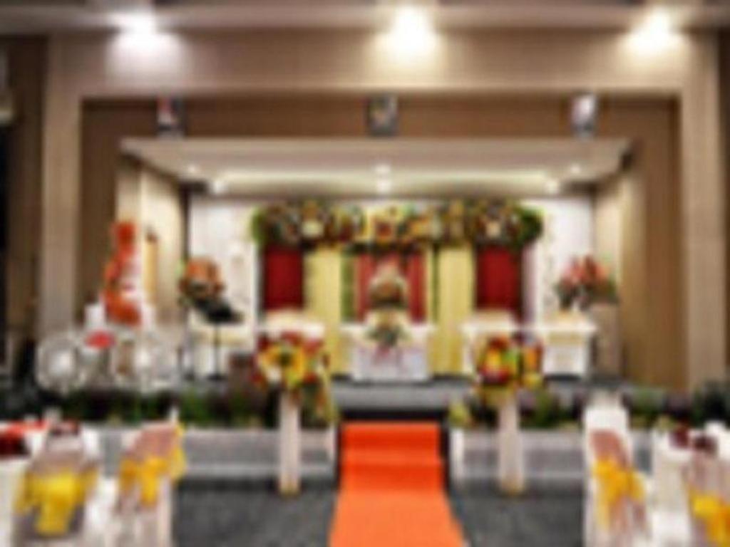 Horison Hotel Pematang Siantar Kültér fotó