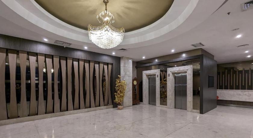 Horison Hotel Pematang Siantar Kültér fotó